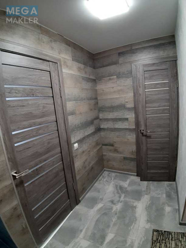 Оренда 1 кімнатної квартири, <a class="location-link" href="/kiev/" title="Недвижимость Київ">Київ</a>, <a class="location-link" href="/kiev/obolonskij/" title="Недвижимость Оболонський район">Оболонський р-н</a>, Оболонская пл., 1 (изображение 23)