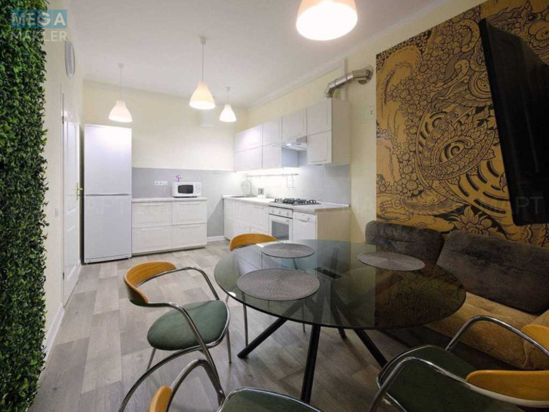 Оренда 2 кімнатної квартири, <a class="location-link" href="/kiev/" title="Недвижимость Київ">Київ</a>, <a class="location-link" href="/kiev/pecherskij/" title="Недвижимость Печерський район">Печерський р-н</a>, Академика Богомольца ул., 7/14 (изображение 10)