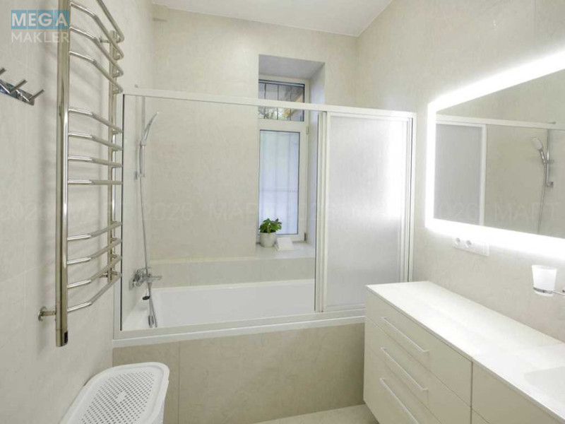 Оренда 2 кімнатної квартири, <a class="location-link" href="/kiev/" title="Недвижимость Київ">Київ</a>, <a class="location-link" href="/kiev/pecherskij/" title="Недвижимость Печерський район">Печерський р-н</a>, Академика Богомольца ул., 7/14 (изображение 13)