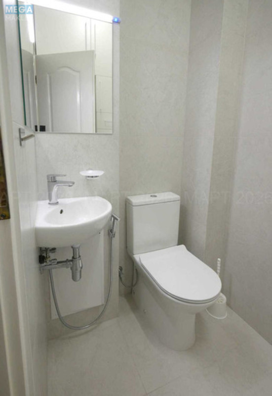 Оренда 2 кімнатної квартири, <a class="location-link" href="/kiev/" title="Недвижимость Київ">Київ</a>, <a class="location-link" href="/kiev/pecherskij/" title="Недвижимость Печерський район">Печерський р-н</a>, Академика Богомольца ул., 7/14 (изображение 14)