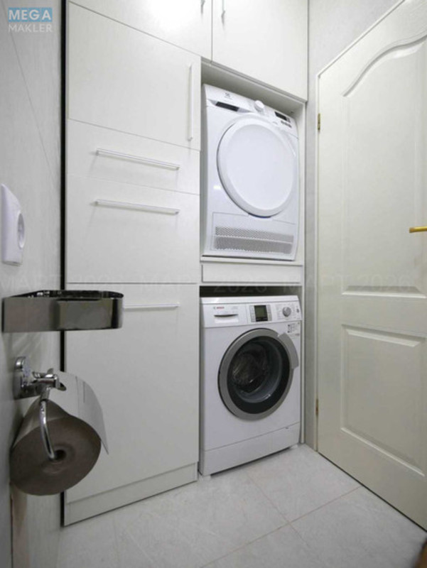 Оренда 2 кімнатної квартири, <a class="location-link" href="/kiev/" title="Недвижимость Київ">Київ</a>, <a class="location-link" href="/kiev/pecherskij/" title="Недвижимость Печерський район">Печерський р-н</a>, Академика Богомольца ул., 7/14 (изображение 15)