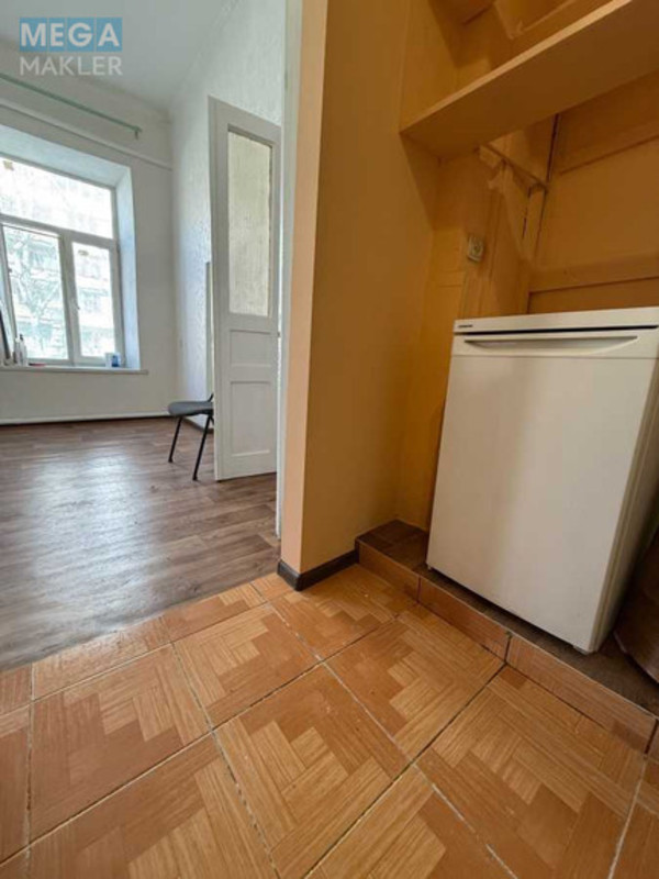 Оренда 2 кімнатної квартири, <a class="location-link" href="/odessa/" title="Недвижимость Одеса">Одеса</a>, <a class="location-link" href="/odessa/malinovskij/" title="Недвижимость Малиновський район">Малиновський р-н</a>, Богдана Хмельницкого, 11 (изображение 3)