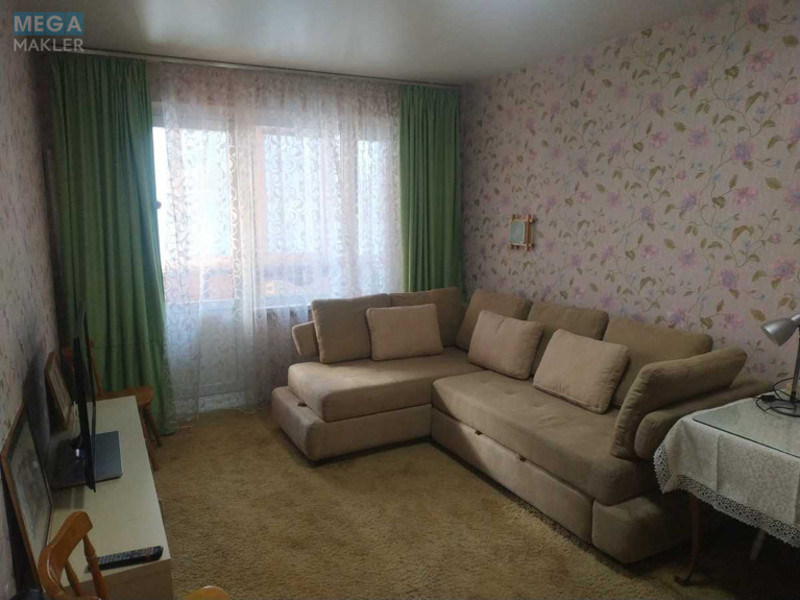 Оренда 2 кімнатної квартири, <a class="location-link" href="/kiev/" title="Недвижимость Київ">Київ</a>, <a class="location-link" href="/kiev/podolskij/" title="Недвижимость Подільський район">Подільський р-н</a>, Георгія Гонгадзе просп., 4 (изображение 2)