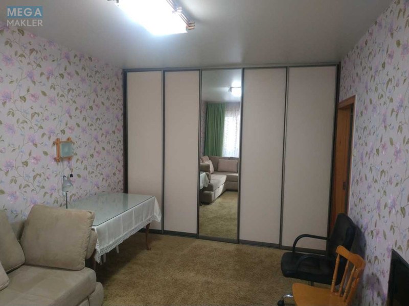 Оренда 2 кімнатної квартири, <a class="location-link" href="/kiev/" title="Недвижимость Київ">Київ</a>, <a class="location-link" href="/kiev/podolskij/" title="Недвижимость Подільський район">Подільський р-н</a>, Георгія Гонгадзе просп., 4 (изображение 5)