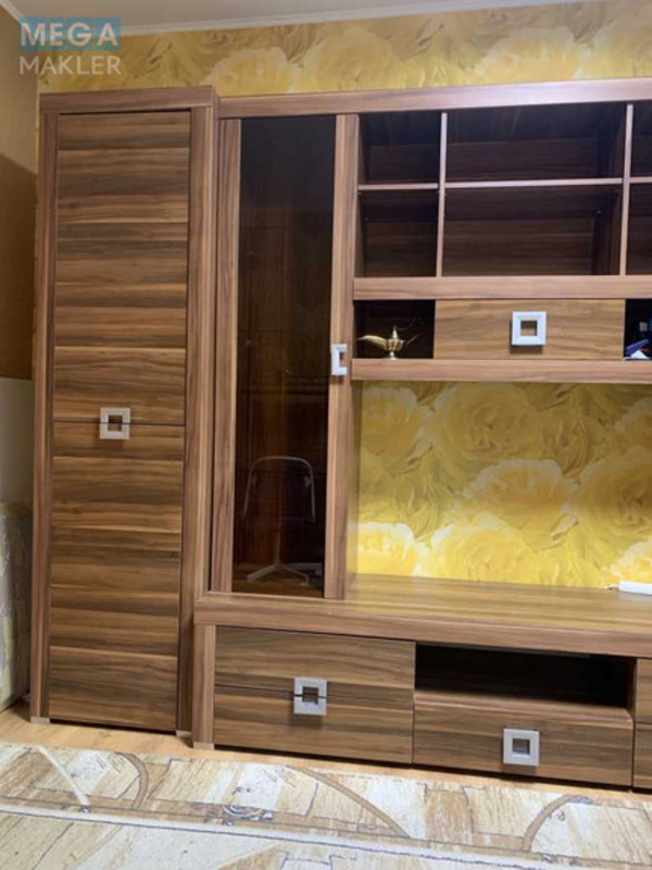 Оренда 2 кімнатної квартири, <a class="location-link" href="/kiev/" title="Недвижимость Київ">Київ</a>, <a class="location-link" href="/kiev/podolskij/" title="Недвижимость Подільський район">Подільський р-н</a>, Георгія Гонгадзе просп., 4 (изображение 8)