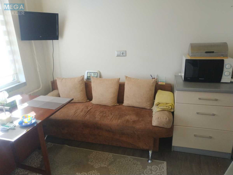 Оренда 2 кімнатної квартири, <a class="location-link" href="/kiev/" title="Недвижимость Київ">Київ</a>, <a class="location-link" href="/kiev/podolskij/" title="Недвижимость Подільський район">Подільський р-н</a>, Георгія Гонгадзе просп., 4 (изображение 16)