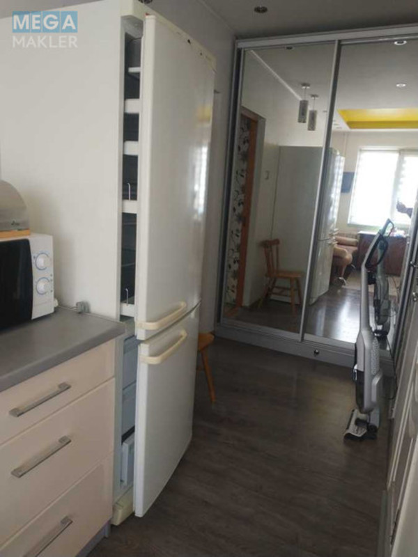 Оренда 2 кімнатної квартири, <a class="location-link" href="/kiev/" title="Недвижимость Київ">Київ</a>, <a class="location-link" href="/kiev/podolskij/" title="Недвижимость Подільський район">Подільський р-н</a>, Георгія Гонгадзе просп., 4 (изображение 22)