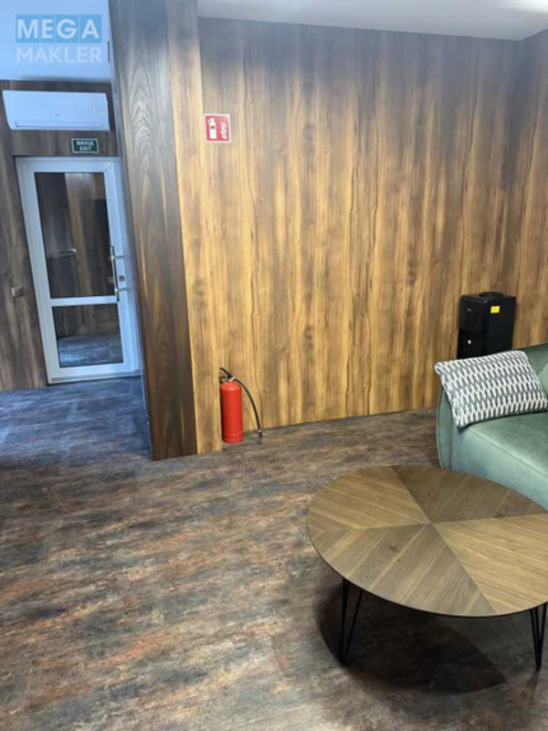 Продаж комерційної нерухомості, 66&nbsp;кв.м, под офис, <a class="location-link" href="/kiev/" title="Недвижимость Київ">Київ</a>, <a class="location-link" href="/kiev/goloseevskij/" title="Недвижимость Голосіївський район">Голосіївський р-н</a>, Костанайская ул., 13 (изображение 9)