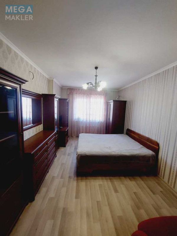 Оренда 2 кімнатної квартири, <a class="location-link" href="/kiev/" title="Недвижимость Київ">Київ</a>, <a class="location-link" href="/kiev/solomenskij/" title="Недвижимость Солом'янський район">Солом'янський р-н</a>, Любомира Гузара просп., 46 (изображение 2)