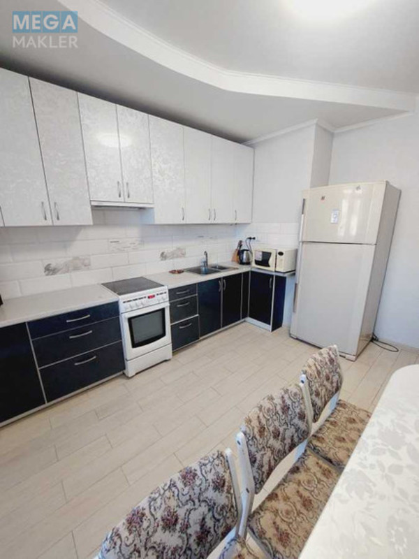 Оренда 2 кімнатної квартири, <a class="location-link" href="/kiev/" title="Недвижимость Київ">Київ</a>, <a class="location-link" href="/kiev/solomenskij/" title="Недвижимость Солом'янський район">Солом'янський р-н</a>, Любомира Гузара просп., 46 (изображение 5)