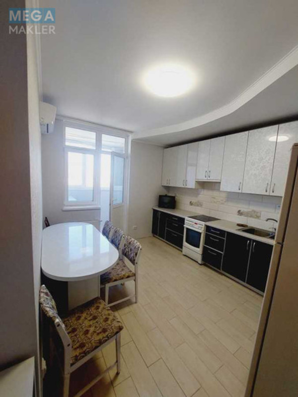 Оренда 2 кімнатної квартири, <a class="location-link" href="/kiev/" title="Недвижимость Київ">Київ</a>, <a class="location-link" href="/kiev/solomenskij/" title="Недвижимость Солом'янський район">Солом'янський р-н</a>, Любомира Гузара просп., 46 (изображение 6)