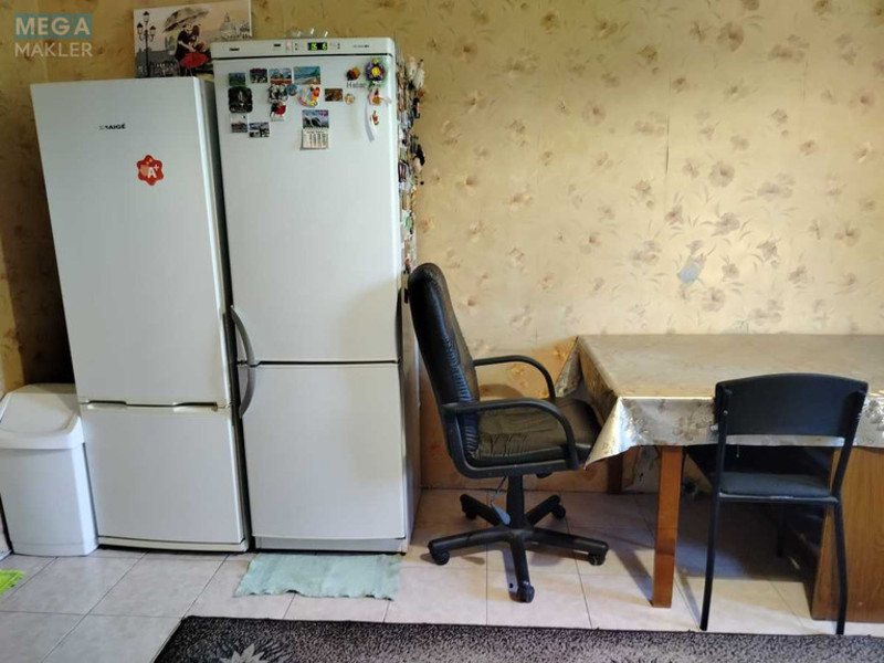 Оренда кімнати (підселення), <a class="location-link" href="/kiev/" title="Недвижимость Київ">Київ</a>, <a class="location-link" href="/kiev/pecherskij/" title="Недвижимость Печерський район">Печерський р-н</a>, Джона Маккейна вул., 18 (изображение 8)