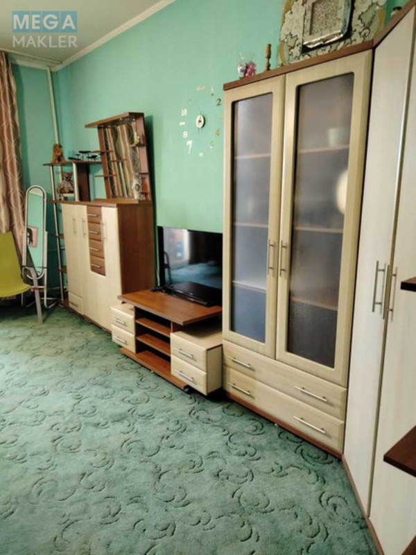 Оренда кімнати (підселення), <a class="location-link" href="/kiev/" title="Недвижимость Київ">Київ</a>, <a class="location-link" href="/kiev/pecherskij/" title="Недвижимость Печерський район">Печерський р-н</a>, Джона Маккейна вул., 18 (изображение 18)