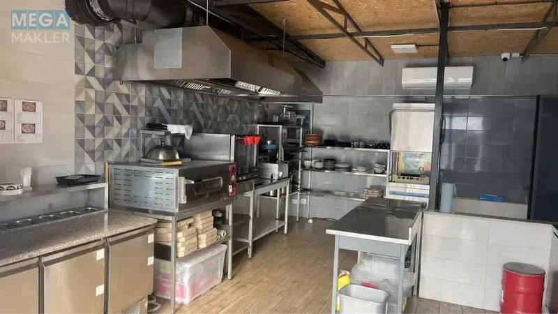 Оренда комерційної нерухомості, 81&nbsp;кв.м, <a class="location-link" href="/kiev/" title="Недвижимость Київ">Київ</a>, <a class="location-link" href="/kiev/shevchenkovskij/" title="Недвижимость Шевченківський район">Шевченківський р-н</a>, Олеся Гончара вул. (изображение 2)