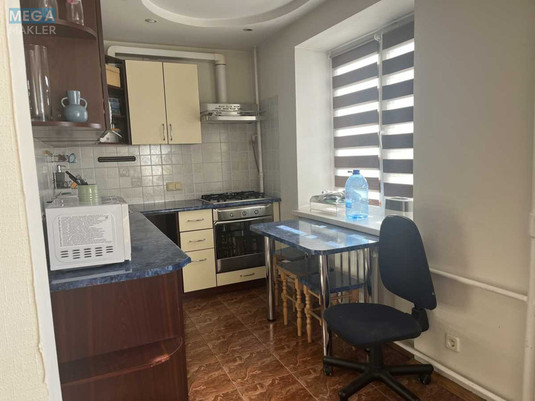 Оренда 2 кімнатної квартири, <a class="location-link" href="/kiev/" title="Недвижимость Київ">Київ</a>, <a class="location-link" href="/kiev/goloseevskij/" title="Недвижимость Голосіївський район">Голосіївський р-н</a>, Жилянська вул., 45 (изображение 2)