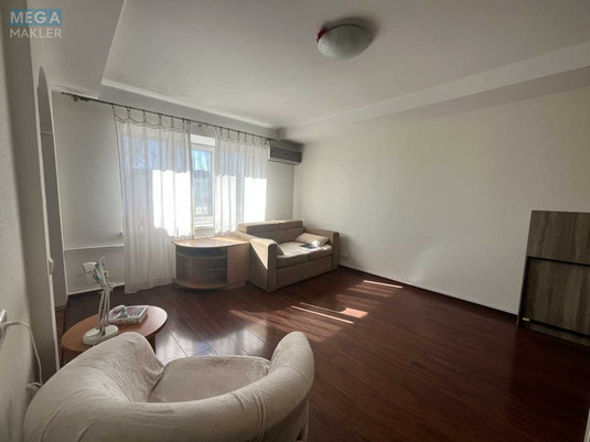 Оренда 2 кімнатної квартири, <a class="location-link" href="/kiev/" title="Недвижимость Київ">Київ</a>, <a class="location-link" href="/kiev/goloseevskij/" title="Недвижимость Голосіївський район">Голосіївський р-н</a>, Жилянська вул., 45 (изображение 6)