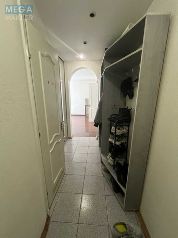 Оренда 2 кімнатної квартири, <a class="location-link" href="/kiev/" title="Недвижимость Київ">Київ</a>, <a class="location-link" href="/kiev/goloseevskij/" title="Недвижимость Голосіївський район">Голосіївський р-н</a>, Жилянська вул., 45 (изображение 10)