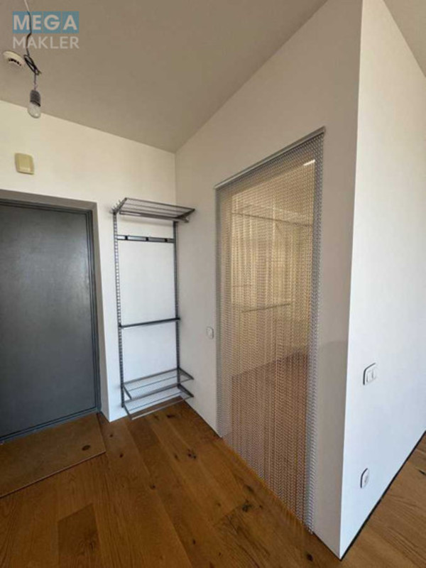 Продаж 1 кімнатної квартири (49,3/15/18), 24 пов. 26 пов. будинку, <a class="location-link" href="/kiev/" title="Недвижимость Київ">Київ</a>, <a class="location-link" href="/kiev/dneprovskij/" title="Недвижимость Дніпровський район">Дніпровський р-н</a>, Князя Романа Мстиславича вул., 28 (изображение 3)