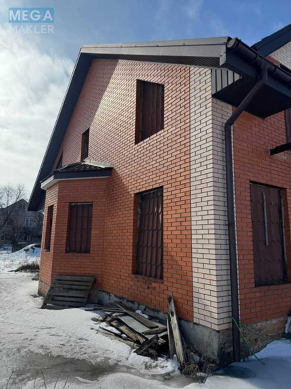 Продаж дома, 2&nbsp;поверху, 240&nbsp;кв.м, 7&nbsp;кімнат, ділянка 12&nbsp;соток, <a class="location-link" href="/martusovka/" title="Недвижимость Мартусівка">Мартусівка</a>, Козацька, 7В (изображение 3)