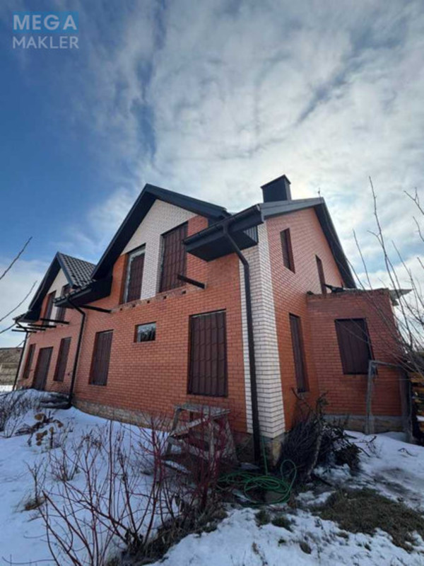 Продаж дома, 2&nbsp;поверху, 240&nbsp;кв.м, 7&nbsp;кімнат, ділянка 12&nbsp;соток, <a class="location-link" href="/martusovka/" title="Недвижимость Мартусівка">Мартусівка</a>, Козацька, 7В (изображение 8)