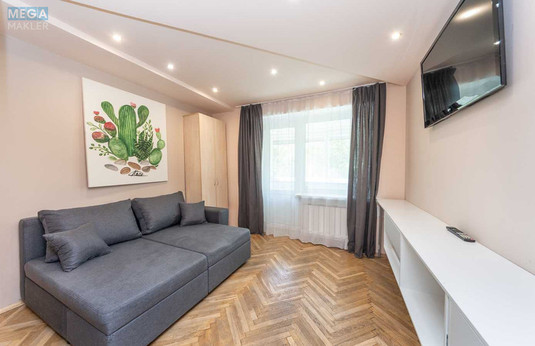 Продаж 3 кімнатної квартири (65/42/8), 2 пов. 9 пов. будинку, <a class="location-link" href="/kiev/" title="Недвижимость Київ">Київ</a>, <a class="location-link" href="/kiev/shevchenkovskij/" title="Недвижимость Шевченківський район">Шевченківський р-н</a>, Білоруська вул., 17А (изображение 13)