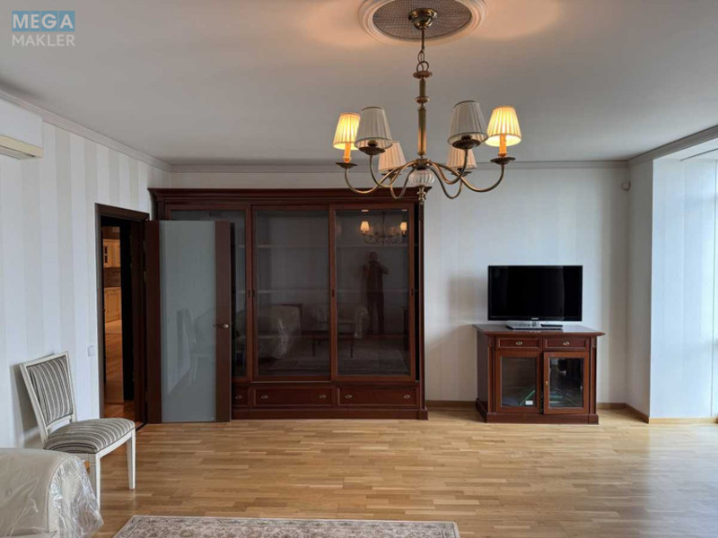 Оренда 4 кімнатні квартири, <a class="location-link" href="/kiev/" title="Недвижимость Київ">Київ</a>, <a class="location-link" href="/kiev/pecherskij/" title="Недвижимость Печерський район">Печерський р-н</a>, Звіринецька вул., 59 (изображение 10)