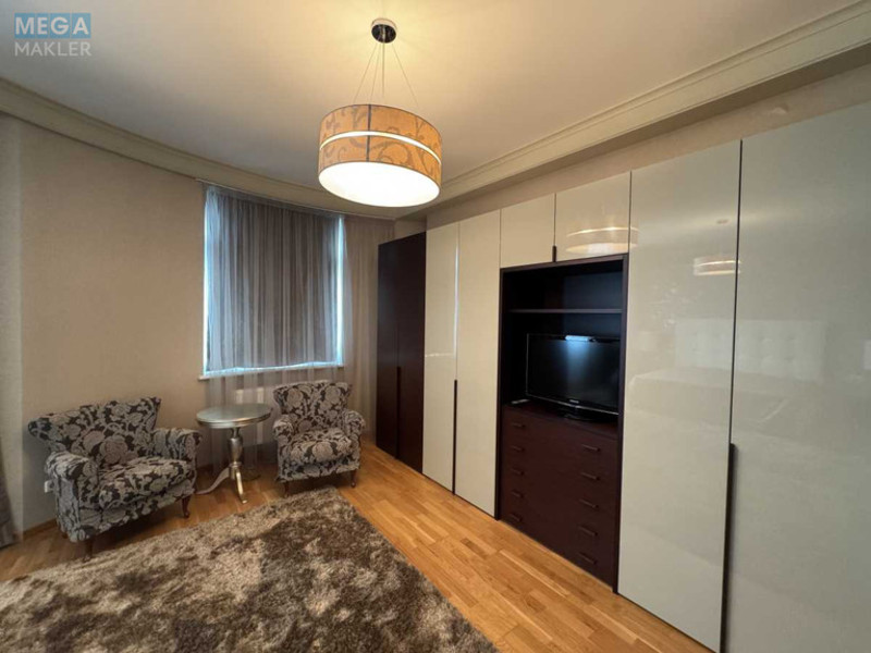 Оренда 4 кімнатні квартири, <a class="location-link" href="/kiev/" title="Недвижимость Київ">Київ</a>, <a class="location-link" href="/kiev/pecherskij/" title="Недвижимость Печерський район">Печерський р-н</a>, Звіринецька вул., 59 (изображение 22)