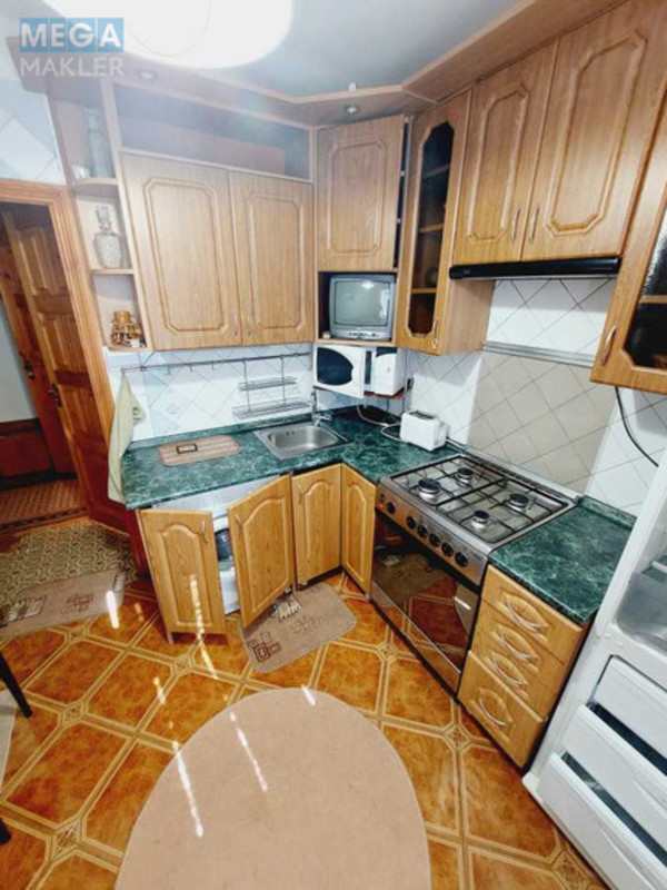 Оренда 2 кімнатної квартири, <a class="location-link" href="/kiev/" title="Недвижимость Київ">Київ</a>, <a class="location-link" href="/kiev/desnyanskij/" title="Недвижимость Деснянський район">Деснянський р-н</a>, Кубанской Украины ул., 45 (изображение 8)