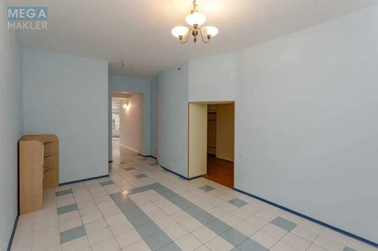 Продаж дома, 4&nbsp;поверху, 650&nbsp;кв.м, 12&nbsp;кімнат, ділянка 13&nbsp;соток, <a class="location-link" href="/kozin/" title="Недвижимость Козин">Козин</a>, Соловяненка, 263а (изображение 13)