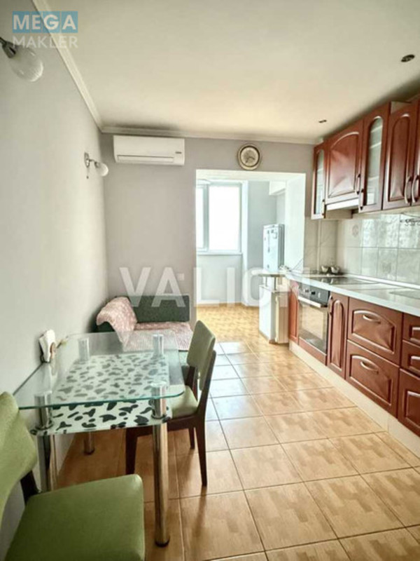 Продаж 1 кімнатної квартири (44/20/9), 10 пов. 12 пов. будинку, <a class="location-link" href="/kiev/" title="Недвижимость Київ">Київ</a>, <a class="location-link" href="/kiev/solomenskij/" title="Недвижимость Солом'янський район">Солом'янський р-н</a>, Ярослава Галана вул., 2а (изображение 2)