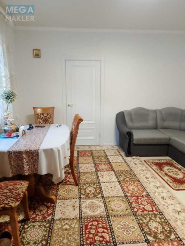 Продаж дома, 2&nbsp;поверху, 310&nbsp;кв.м, 7&nbsp;кімнат, ділянка 15&nbsp;соток, <a class="location-link" href="/putrovka/" title="Недвижимость Путрівка">Путрівка</a>, Нахімова, 4 (изображение 6)