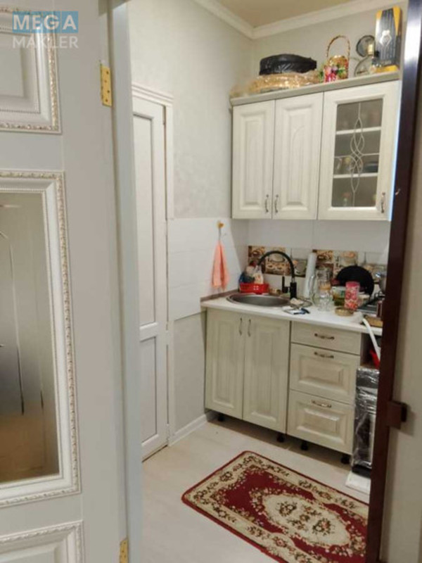 Продаж дома, 2&nbsp;поверху, 310&nbsp;кв.м, 7&nbsp;кімнат, ділянка 15&nbsp;соток, <a class="location-link" href="/putrovka/" title="Недвижимость Путрівка">Путрівка</a>, Нахімова, 4 (изображение 8)