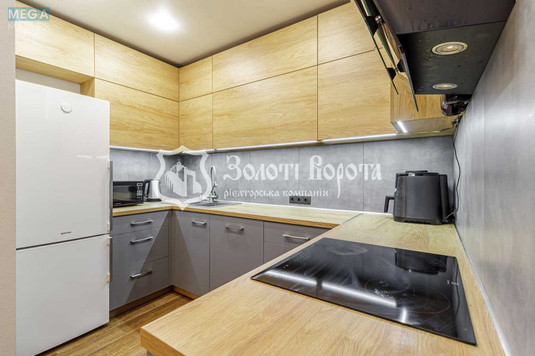 Продаж 3 кімнатної квартири (87,7/48/10,9), 8 пов. 17 пов. будинку, <a class="location-link" href="/kiev/" title="Недвижимость Київ">Київ</a>, <a class="location-link" href="/kiev/solomenskij/" title="Недвижимость Солом'янський район">Солом'янський р-н</a>, Вацлава Гавела бульв., 28 (изображение 6)