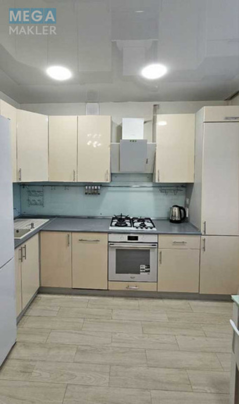 Продаж 1 кімнатної квартири (40/16/15), 4 пов. 10 пов. будинку, <a class="location-link" href="/sofievskaya-borshagovka/" title="Недвижимость Софіївська Борщагівка">Софіївська Борщагівка</a>, Боголюбова, 13 (изображение 4)