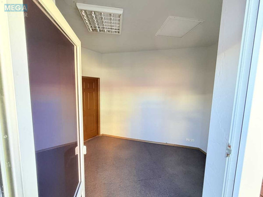 Продаж 2 кімнатної квартири (54/34/6), 4 пов. 5 пов. будинку, <a class="location-link" href="/kiev/" title="Недвижимость Київ">Київ</a>, <a class="location-link" href="/kiev/pecherskij/" title="Недвижимость Печерський район">Печерський р-н</a>, Василя Тютюнника вул., 13 (изображение 7)