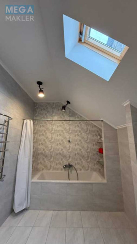 Оренда дома, <a class="location-link" href="/kruglik-selo-kv/" title="Недвижимость Круглик">Круглик</a>, Озерна (изображение 21)