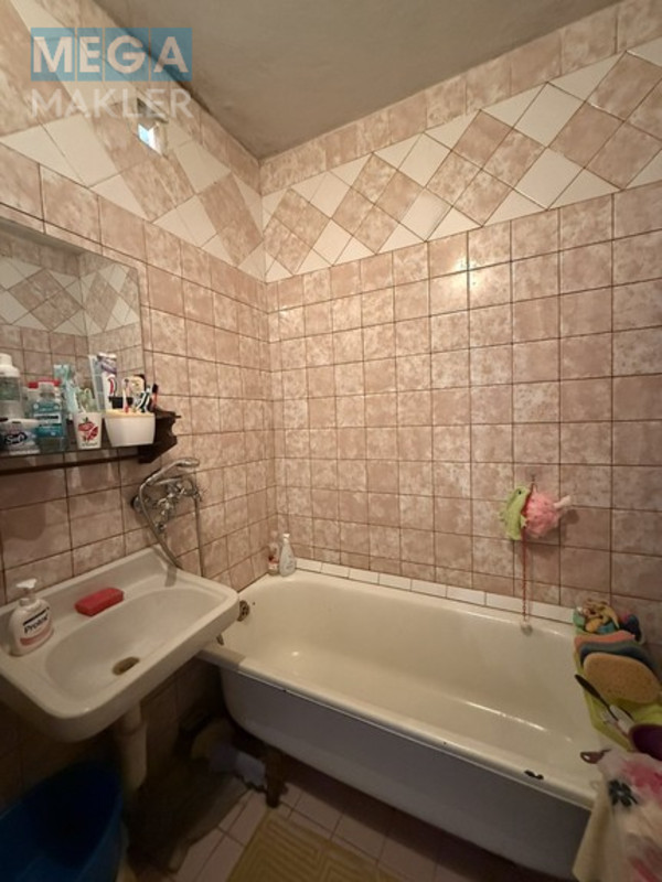 Продаж 3 кімнатної квартири (68/39/8), 9 пов. 9 пов. будинку, <a class="location-link" href="/dnepropetrovsk/" title="Недвижимость Дніпра">Дніпро</a>, <a class="location-link" href="/dnepropetrovsk/zhovtnevyj/" title="Недвижимость Жовтневий район">Жовтневий р-н</a>, космическая (изображение 6)