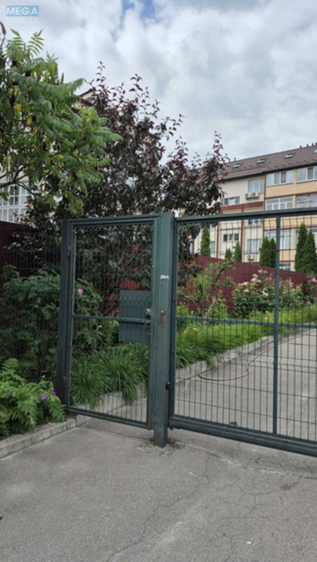 Продаж 1 кімнатної квартири (36/18/10), 2 пов. 5 пов. будинку, <a class="location-link" href="/kiev/" title="Недвижимость Київ">Київ</a>, <a class="location-link" href="/kiev/goloseevskij/" title="Недвижимость Голосіївський район">Голосіївський р-н</a>, Степана Рудницького вул., 2г (изображение 4)