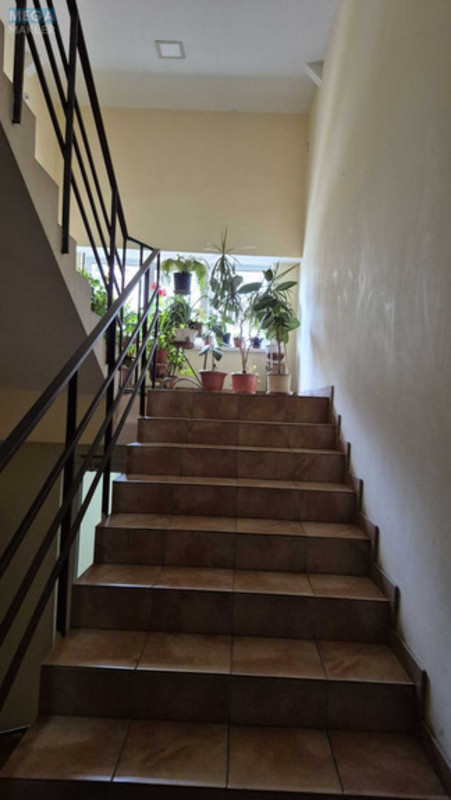 Продаж 1 кімнатної квартири (36/18/10), 2 пов. 5 пов. будинку, <a class="location-link" href="/kiev/" title="Недвижимость Київ">Київ</a>, <a class="location-link" href="/kiev/goloseevskij/" title="Недвижимость Голосіївський район">Голосіївський р-н</a>, Степана Рудницького вул., 2г (изображение 7)