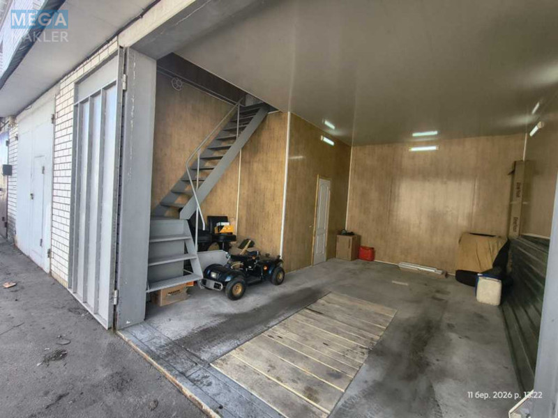 Продаж комерційної нерухомості, 100&nbsp;кв.м, <a class="location-link" href="/kiev/" title="Недвижимость Київ">Київ</a>, <a class="location-link" href="/kiev/desnyanskij/" title="Недвижимость Деснянський район">Деснянський р-н</a>, Миколи Закревського вул., 93 (изображение 18)