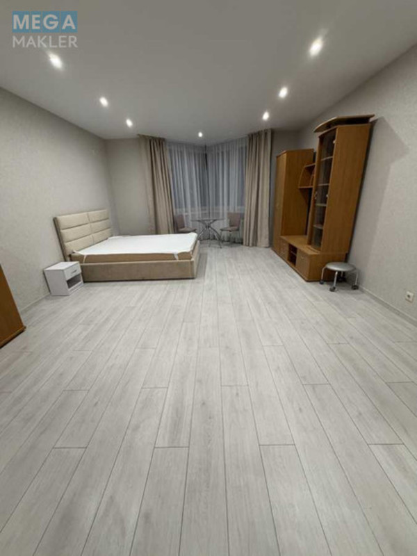 Оренда 1 кімнатної квартири, <a class="location-link" href="/kiev/" title="Недвижимость Київ">Київ</a>, <a class="location-link" href="/kiev/darnickij/" title="Недвижимость Дарницький район">Дарницький р-н</a>, Харьковское шоссе, 152 (изображение 7)