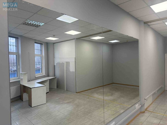 Оренда комерційної нерухомості, 43&nbsp;кв.м, <a class="location-link" href="/kiev/" title="Недвижимость Київ">Київ</a>, <a class="location-link" href="/kiev/darnickij/" title="Недвижимость Дарницький район">Дарницький р-н</a>, Олександра Мишуги вул., 9а (изображение 6)