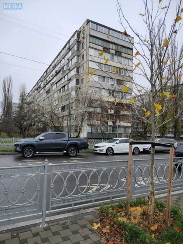 Продаж 2 кімнатної квартири (51/31/7), 4 пов. 9 пов. будинку, <a class="location-link" href="/kiev/" title="Недвижимость Київ">Київ</a>, <a class="location-link" href="/kiev/dneprovskij/" title="Недвижимость Дніпровський район">Дніпровський р-н</a>, Энтузиастов ул., 21 (изображение 2)