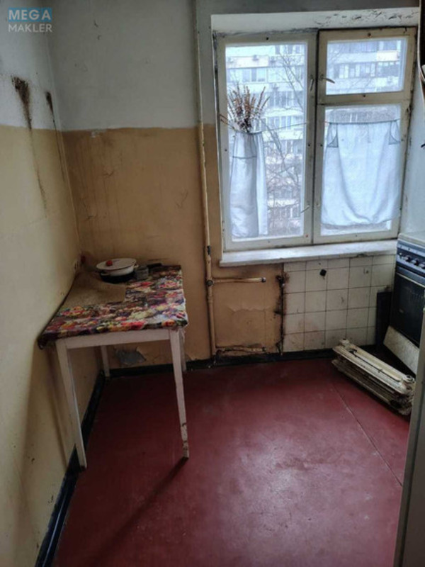 Продаж 2 кімнатної квартири (51/31/7), 4 пов. 9 пов. будинку, <a class="location-link" href="/kiev/" title="Недвижимость Київ">Київ</a>, <a class="location-link" href="/kiev/dneprovskij/" title="Недвижимость Дніпровський район">Дніпровський р-н</a>, Энтузиастов ул., 21 (изображение 5)