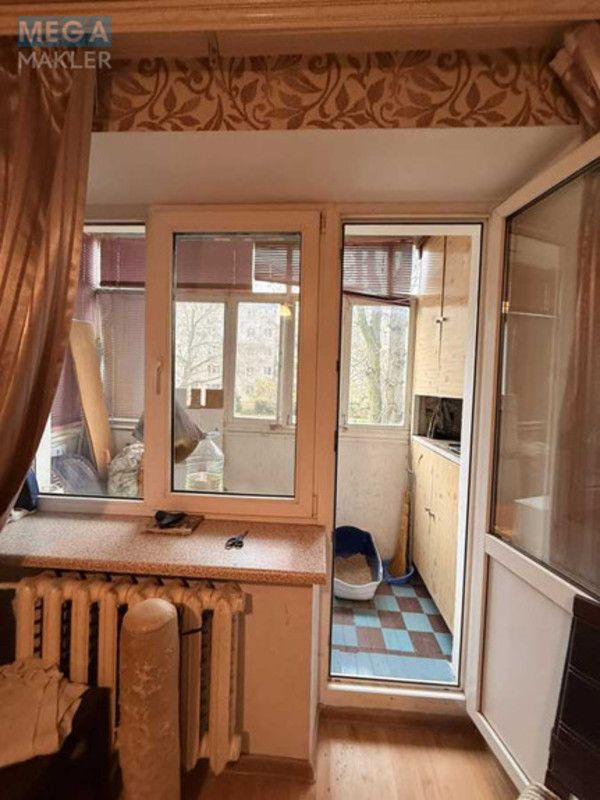 Продаж 2 кімнатної квартири (56/28/22), 2 пов. 5 пов. будинку, <a class="location-link" href="/ilichevsk/" title="Недвижимость Іллічівськ">Іллічівськ</a>, Парковая, 12 (изображение 8)