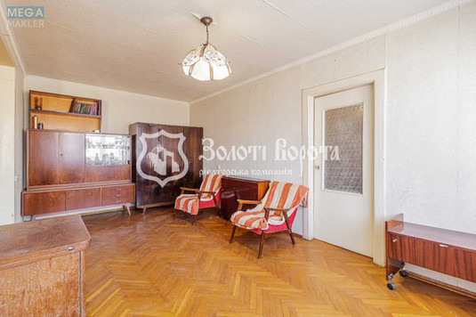 Продаж 2 кімнатної квартири (45/28/5), 5 пов. 5 пов. будинку, <a class="location-link" href="/kiev/" title="Недвижимость Київ">Київ</a>, <a class="location-link" href="/kiev/svyatoshinskij/" title="Недвижимость Святошинський район">Святошинський р-н</a>, Академіка Туполєва вул., 7 (изображение 2)