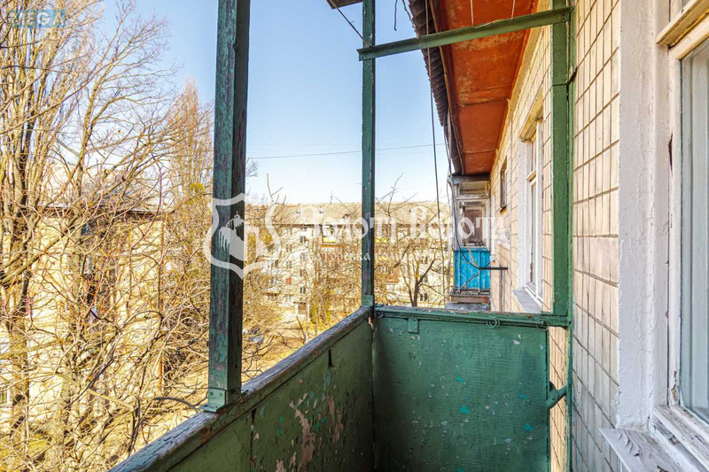 Продаж 2 кімнатної квартири (45/28/5), 5 пов. 5 пов. будинку, <a class="location-link" href="/kiev/" title="Недвижимость Київ">Київ</a>, <a class="location-link" href="/kiev/svyatoshinskij/" title="Недвижимость Святошинський район">Святошинський р-н</a>, Академіка Туполєва вул., 7 (изображение 4)