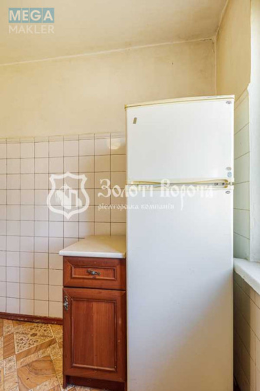 Продаж 2 кімнатної квартири (45/28/5), 5 пов. 5 пов. будинку, <a class="location-link" href="/kiev/" title="Недвижимость Київ">Київ</a>, <a class="location-link" href="/kiev/svyatoshinskij/" title="Недвижимость Святошинський район">Святошинський р-н</a>, Академіка Туполєва вул., 7 (изображение 11)