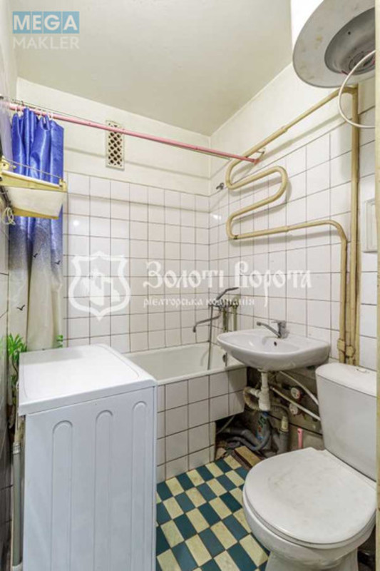 Продаж 2 кімнатної квартири (45/28/5), 5 пов. 5 пов. будинку, <a class="location-link" href="/kiev/" title="Недвижимость Київ">Київ</a>, <a class="location-link" href="/kiev/svyatoshinskij/" title="Недвижимость Святошинський район">Святошинський р-н</a>, Академіка Туполєва вул., 7 (изображение 13)