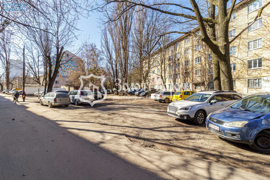 Продаж 2 кімнатної квартири (45/28/5), 5 пов. 5 пов. будинку, <a class="location-link" href="/kiev/" title="Недвижимость Київ">Київ</a>, <a class="location-link" href="/kiev/svyatoshinskij/" title="Недвижимость Святошинський район">Святошинський р-н</a>, Академіка Туполєва вул., 7 (изображение 19)